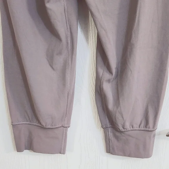 Lululemon athletica Align Jogger Crop 23" - Picture 10 of 12